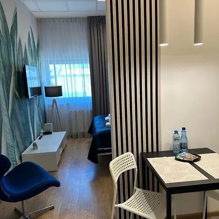 Jerozolimskie Airport And Train 319 Apartamento Varsóvia